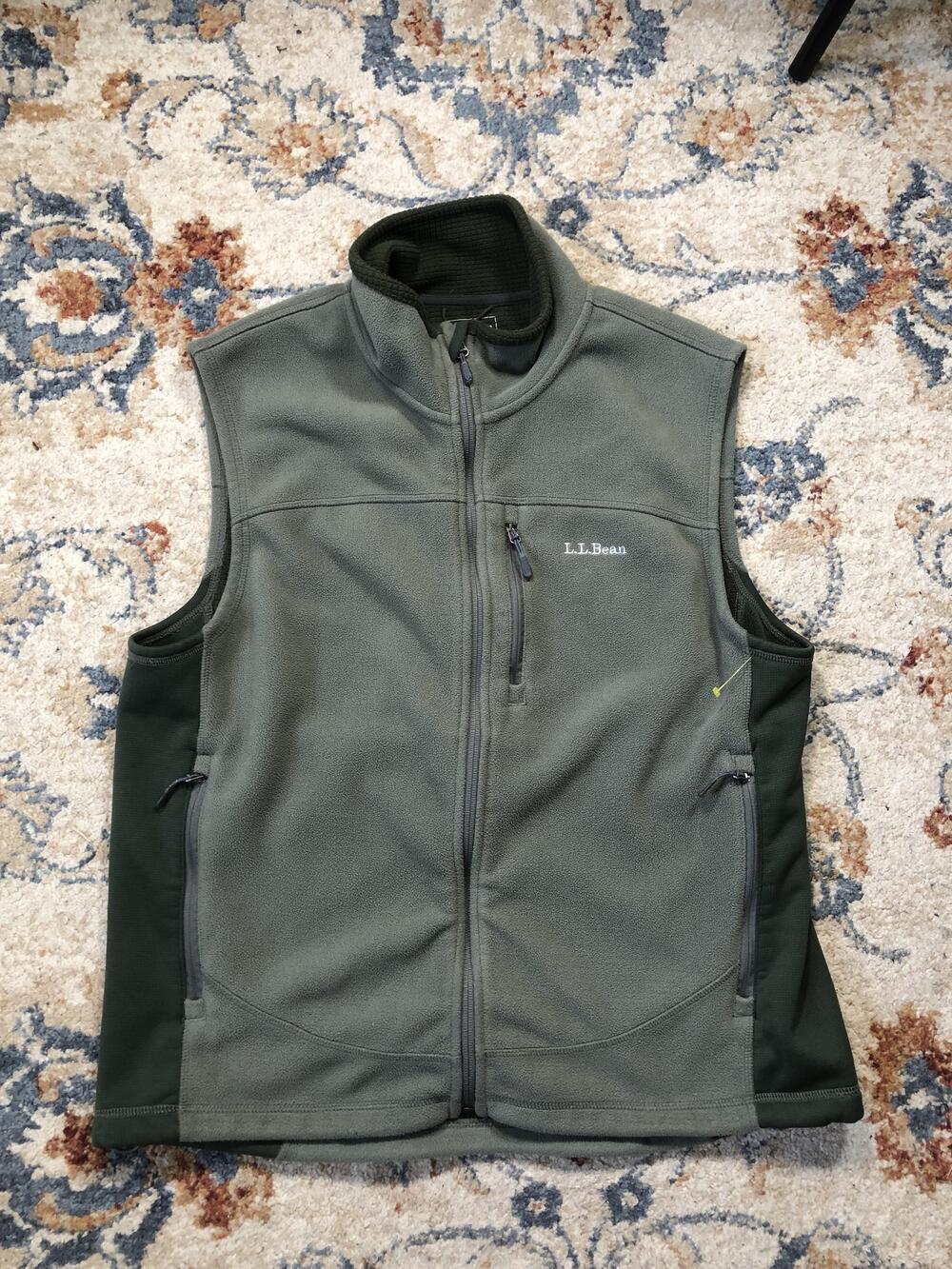 LL Bean Fleece Vest Mens Large Green Full Zip Outdoors Hiking Pockets Layer